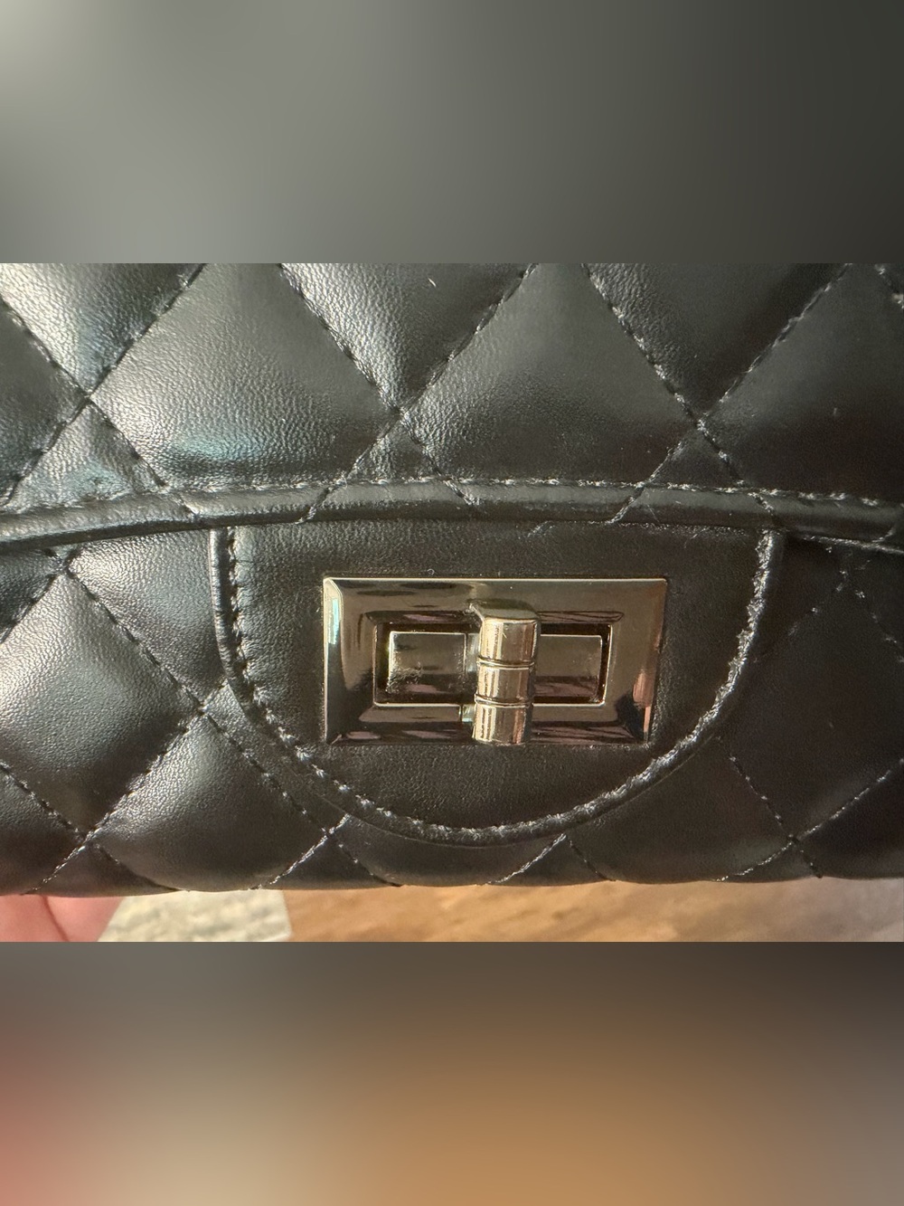 Gladdon Black Quilted Chain Strap Crossbody Shoulder Bag - Picture 5 of 6